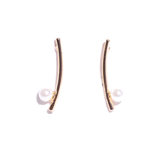 Synthetic pearl earrings