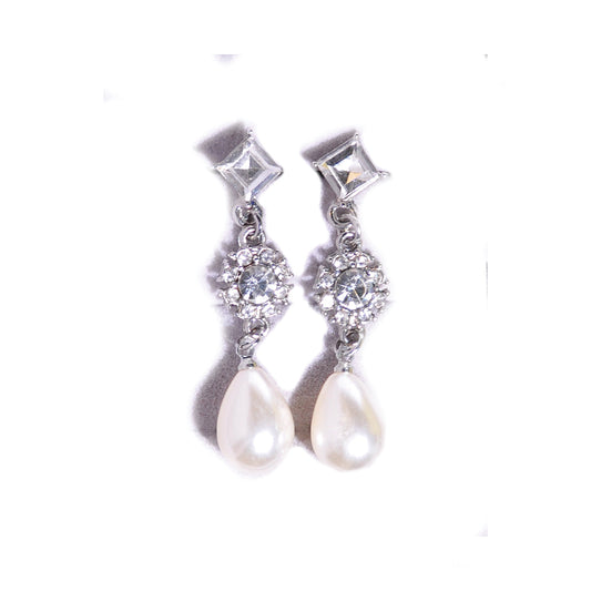 Synthetic pearl crystals earrings