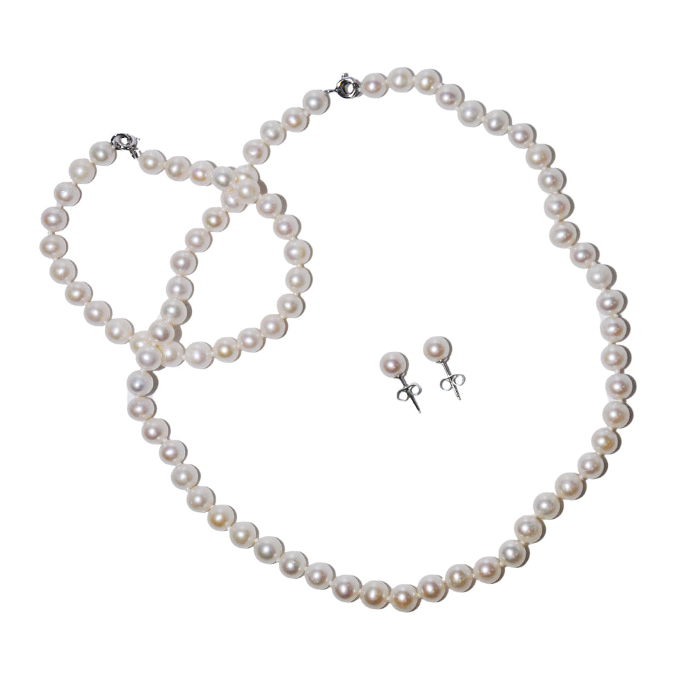 Fresh water pearl set