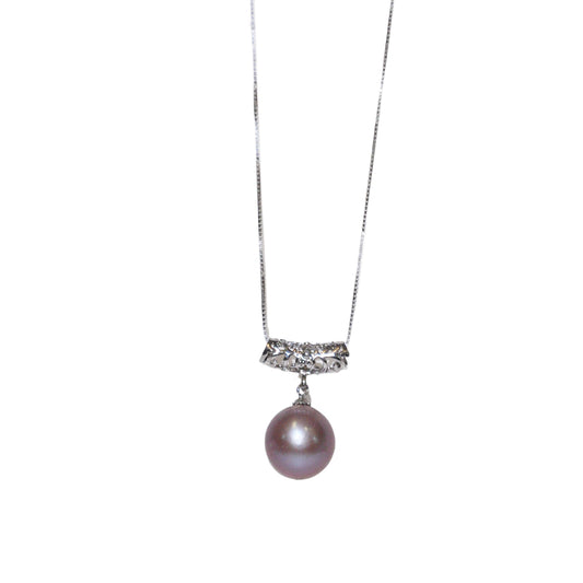 Fresh water pearl necklace