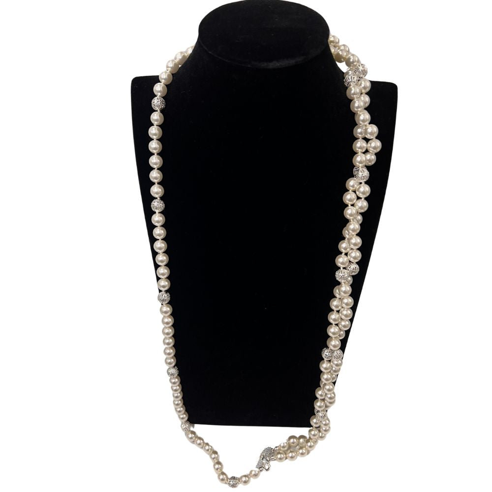 Athentic pearl Necklace
