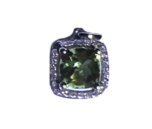 Peridot pendant