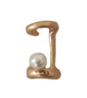 Pearl earcuff