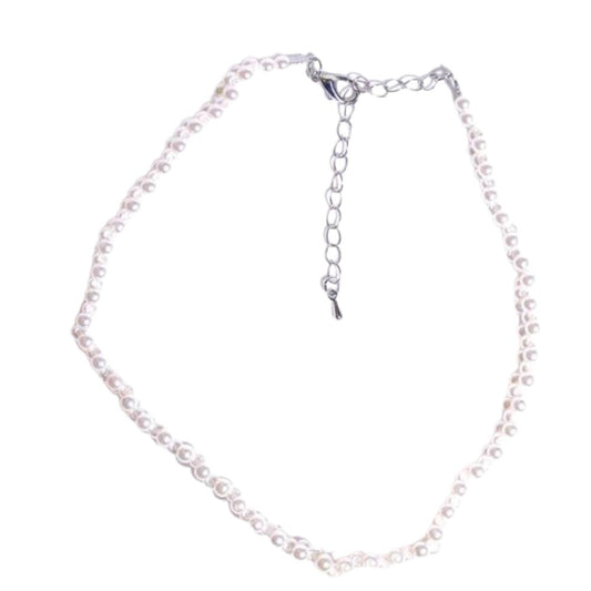 Synthetic pearl necklace